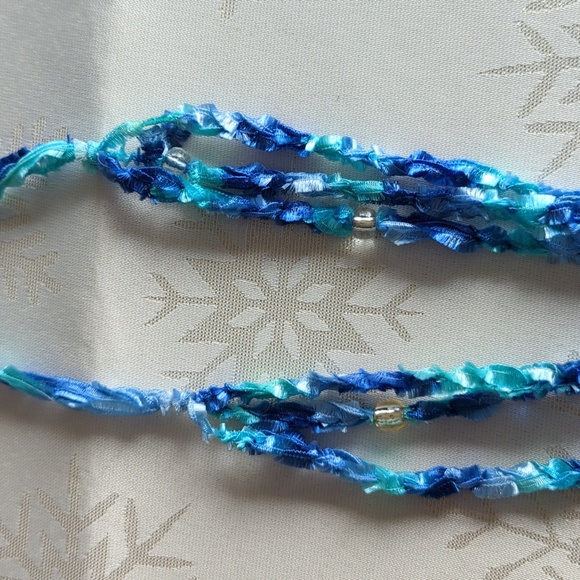 Blue glass Heart Necklace - Picture 6 of 9